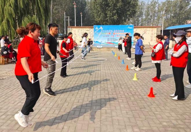 全民健身熱情高臨沂市社區(qū)運(yùn)動(dòng)會(huì)費(fèi)縣站收官(圖2)
