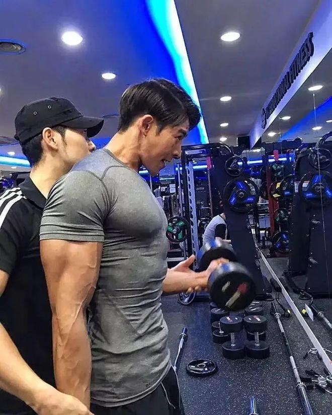 YY易游：健身最常見的4個(gè)副作用你中招了幾個(gè)？(圖1)
