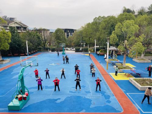 重慶持續(xù)加大全民健身場地設(shè)施供給健身圈越來越近幸福感越來越強(qiáng)(圖4)