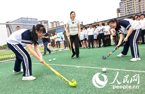 傳承中國(guó)體育文化弘揚(yáng)中華體育精神全國(guó)文化宣傳推廣活動(dòng)走進(jìn)樂(lè)至