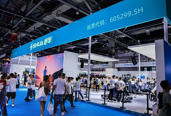 YY易游體育：2025年全民健身賽車嘉年華展現(xiàn)速度與激情