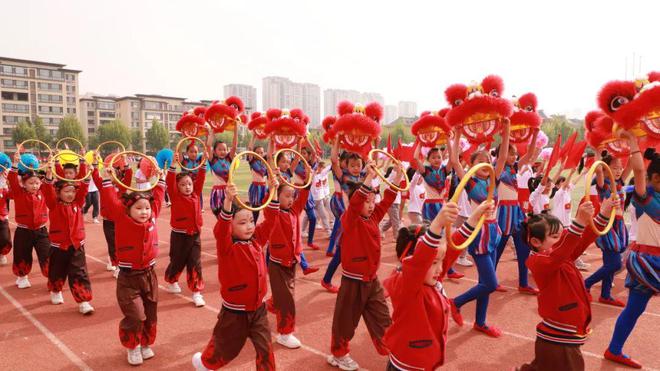 濱州經(jīng)濟(jì)技術(shù)開發(fā)區(qū)2025年中小學(xué)生田徑運(yùn)動會開幕(圖3)