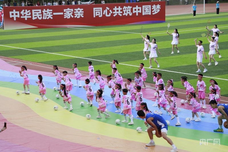 第16屆內(nèi)蒙古自治區(qū)全民健身運(yùn)動(dòng)會(huì)開(kāi)幕(圖2)